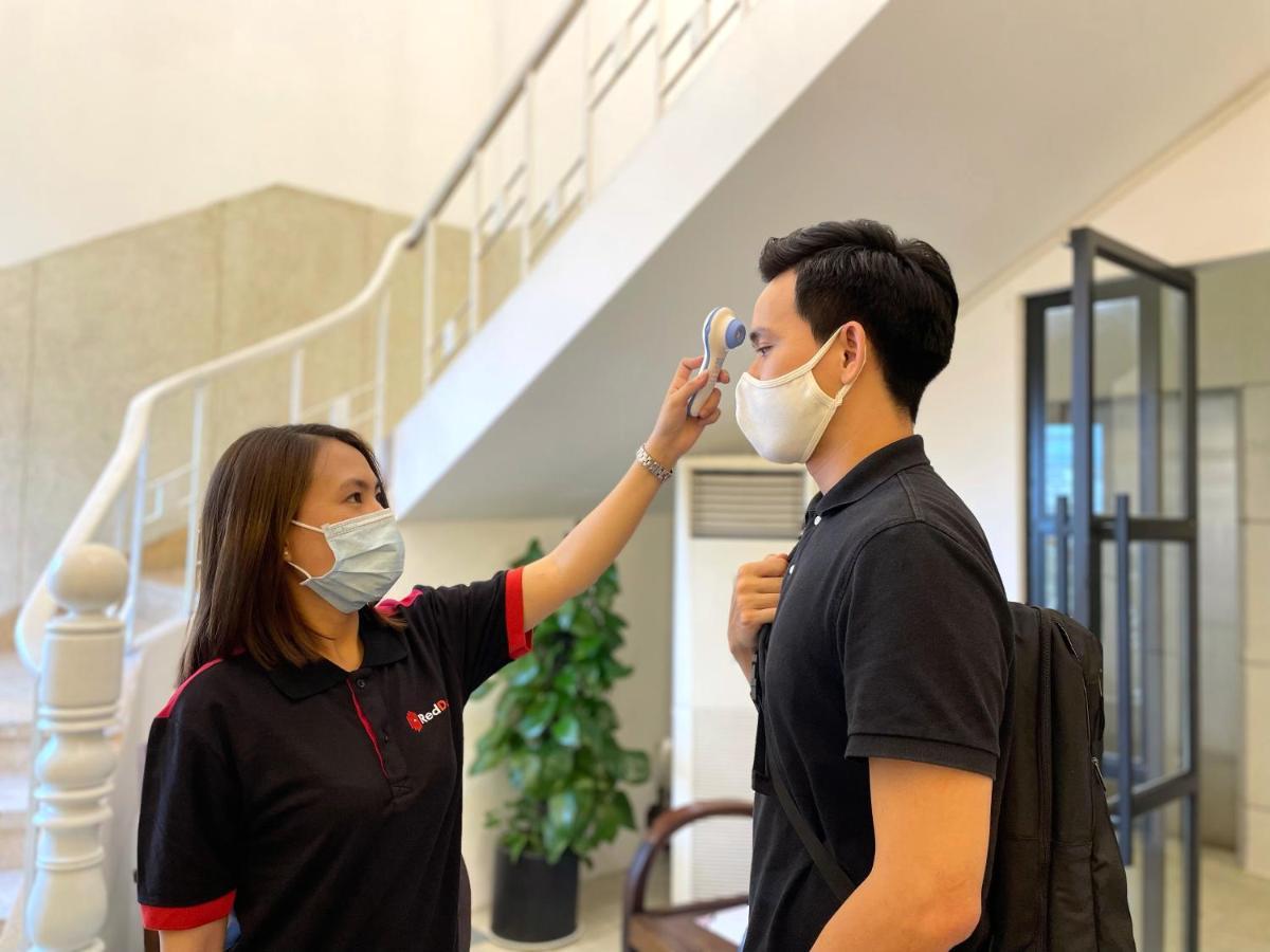 Reddoorz Chin Sao Nguyen Thi Thap Khách sạn 2*